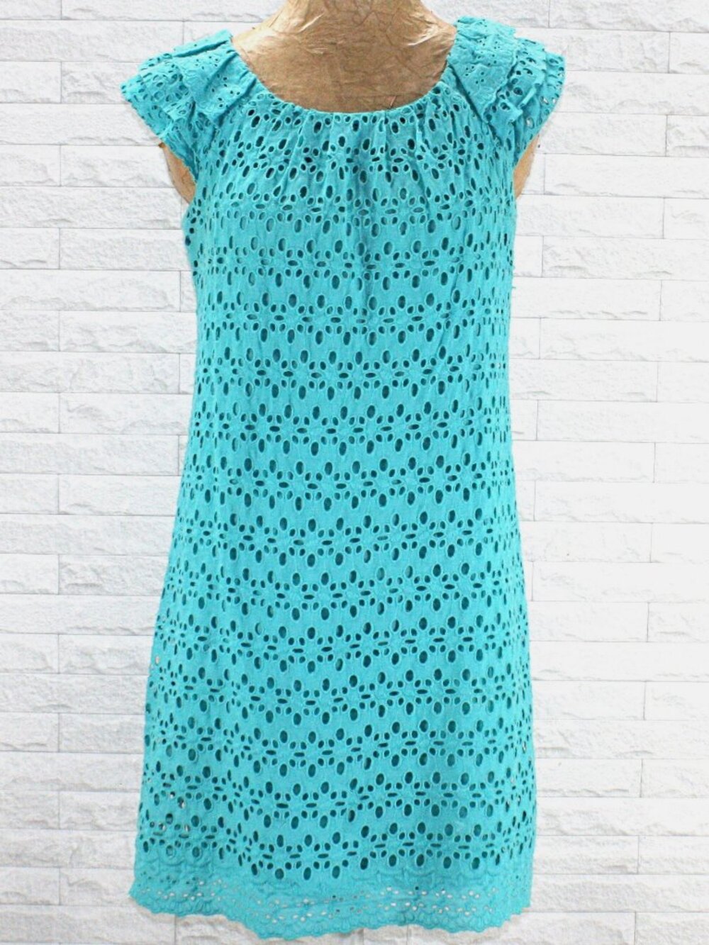 DRESSBARN Dress Eyelet Pleated Summer Casual Neckline A-line Turquoise Size 4